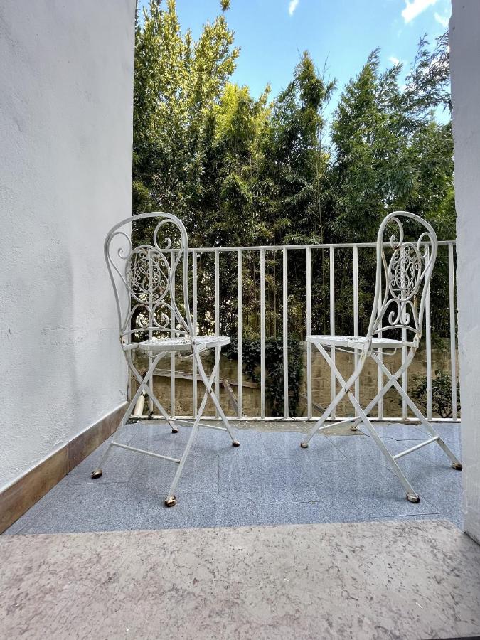 4 Balconi Rooms Paladini B&B E Appartamenti Lecce Ngoại thất bức ảnh
