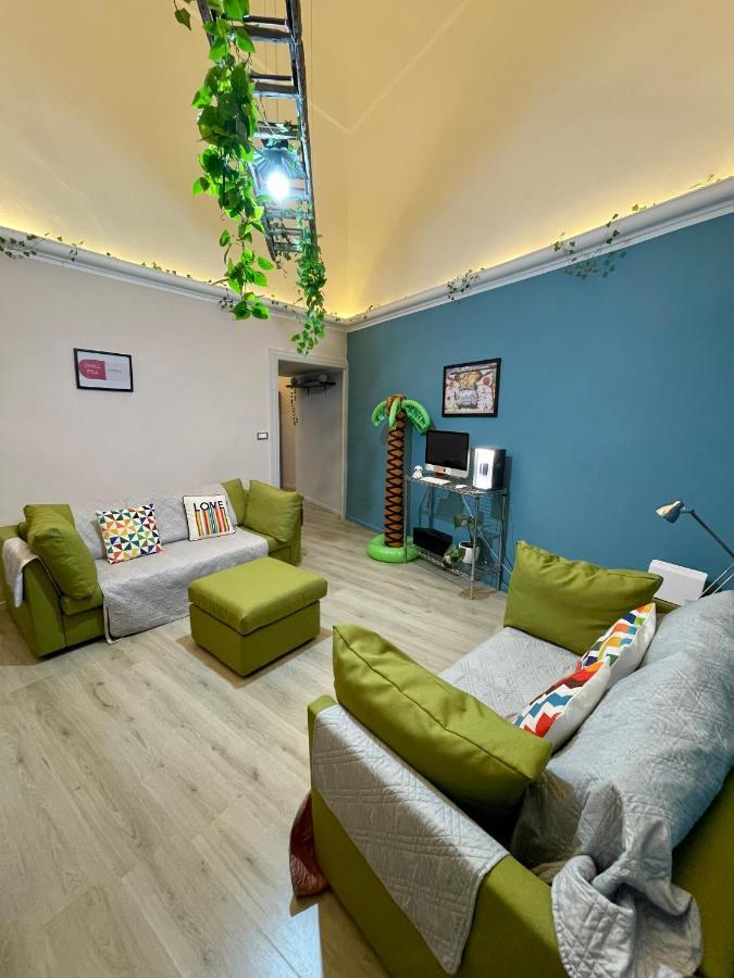 4 Balconi Rooms Paladini B&B E Appartamenti Lecce Ngoại thất bức ảnh