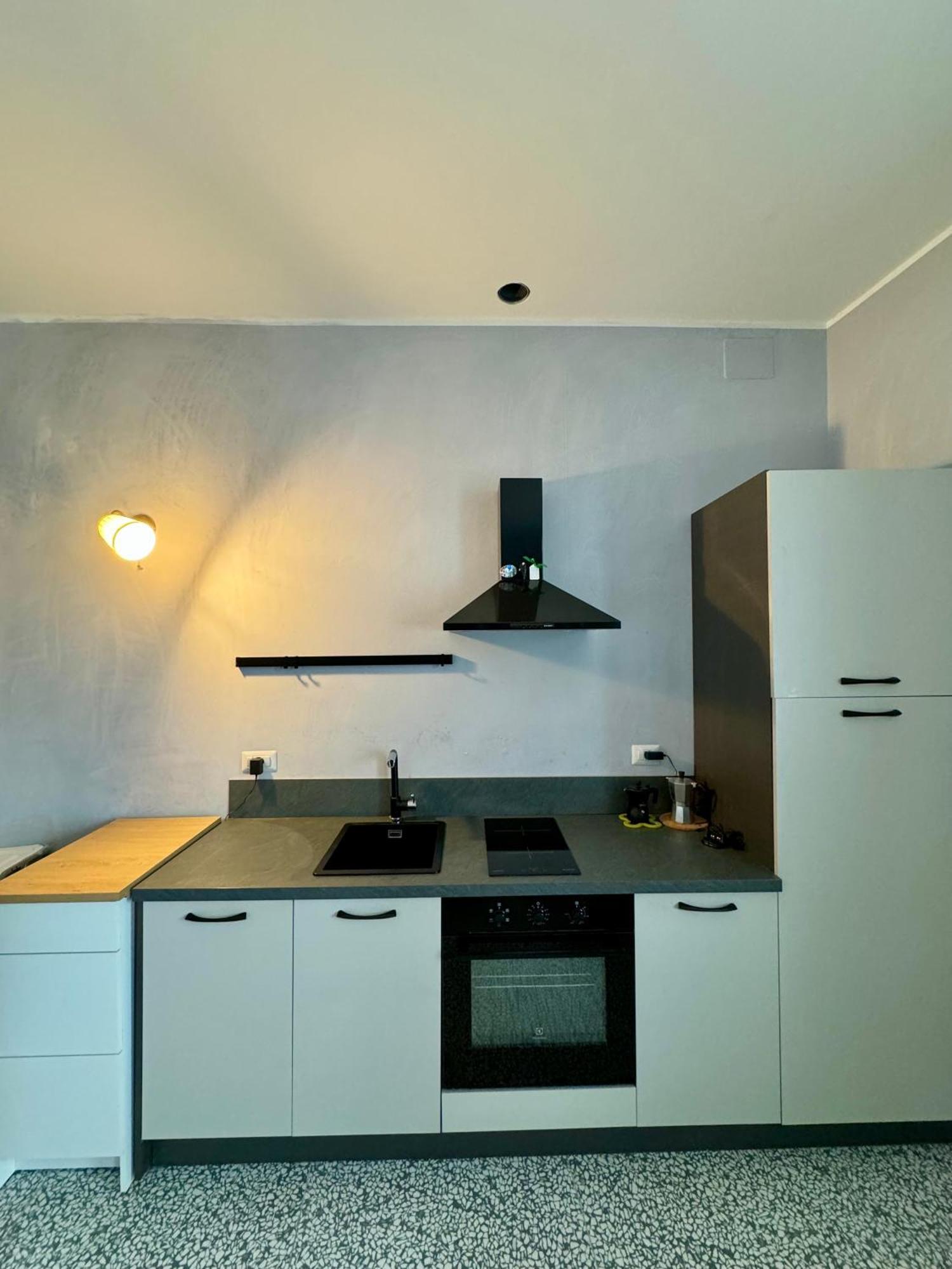 4 Balconi Rooms Paladini B&B E Appartamenti Lecce Ngoại thất bức ảnh