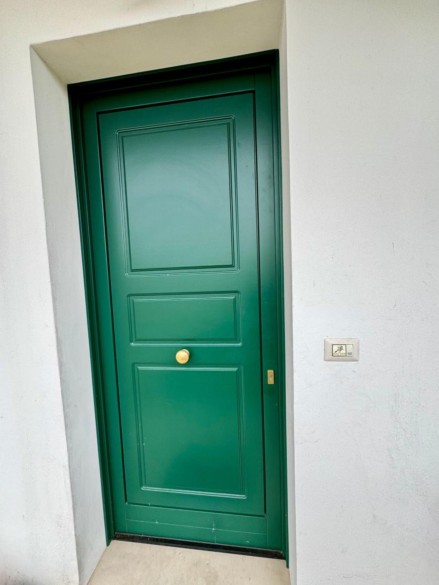 4 Balconi Rooms Paladini B&B E Appartamenti Lecce Ngoại thất bức ảnh