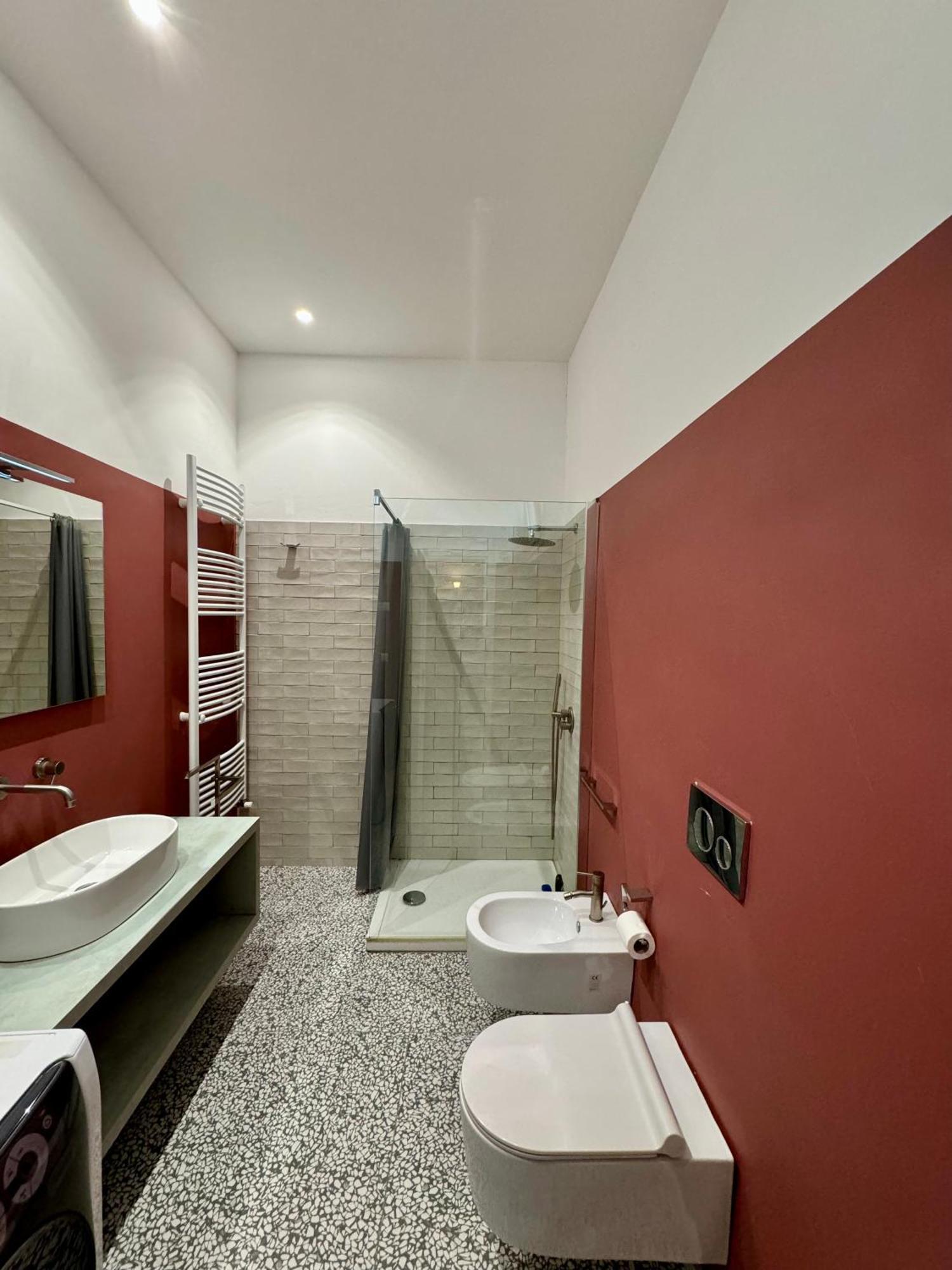 4 Balconi Rooms Paladini B&B E Appartamenti Lecce Ngoại thất bức ảnh