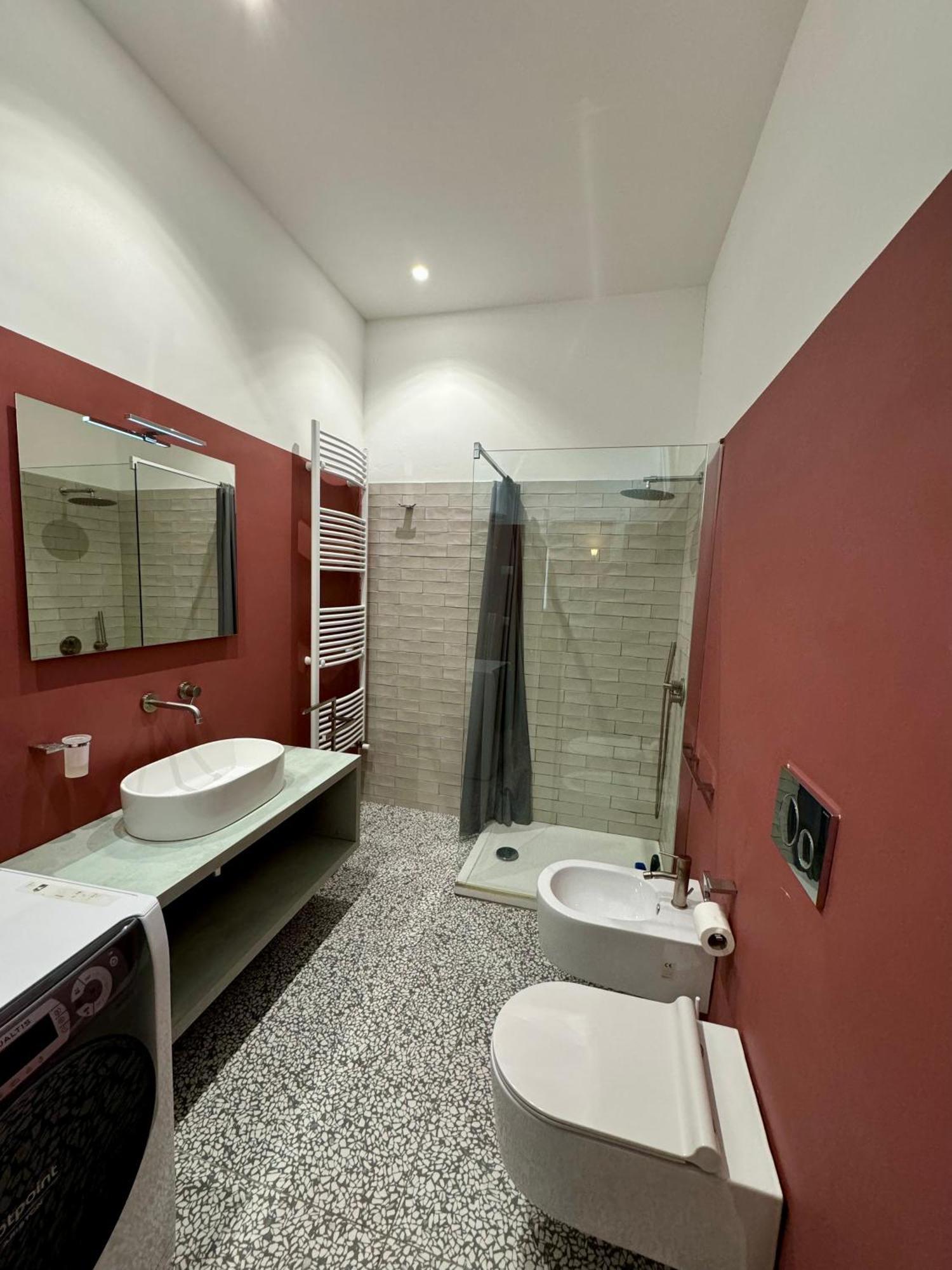 4 Balconi Rooms Paladini B&B E Appartamenti Lecce Ngoại thất bức ảnh
