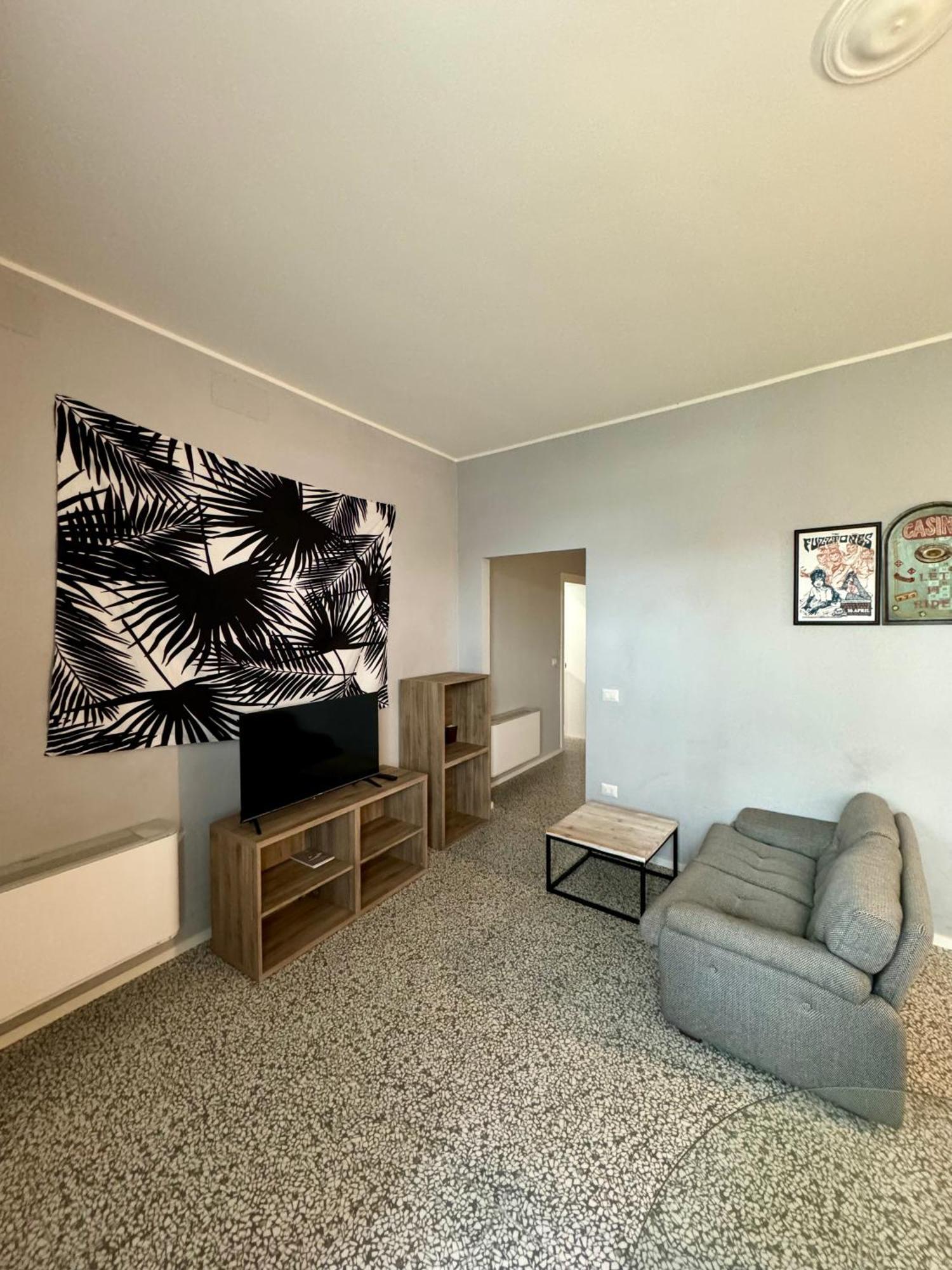 4 Balconi Rooms Paladini B&B E Appartamenti Lecce Ngoại thất bức ảnh