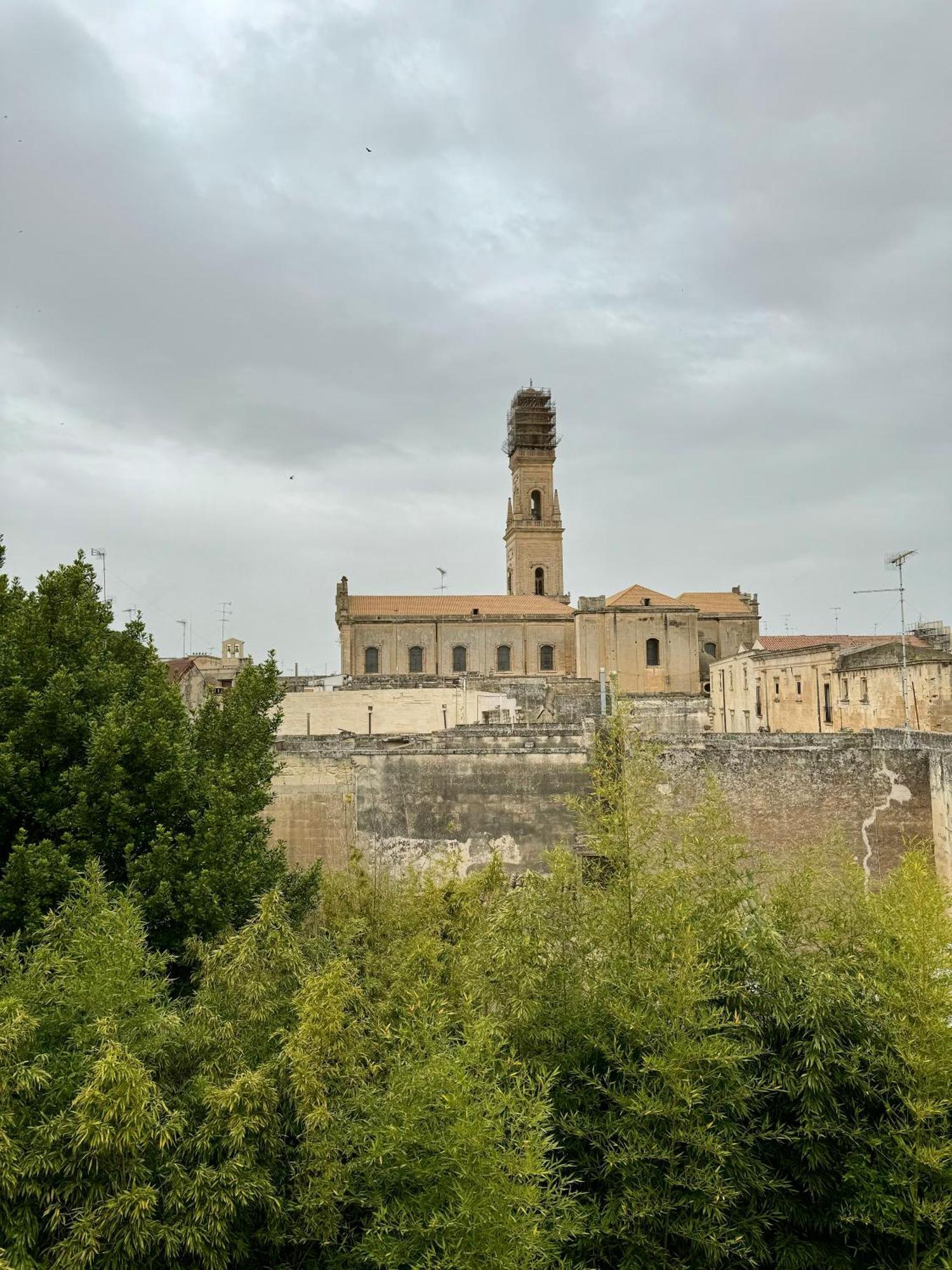 4 Balconi Rooms Paladini B&B E Appartamenti Lecce Ngoại thất bức ảnh